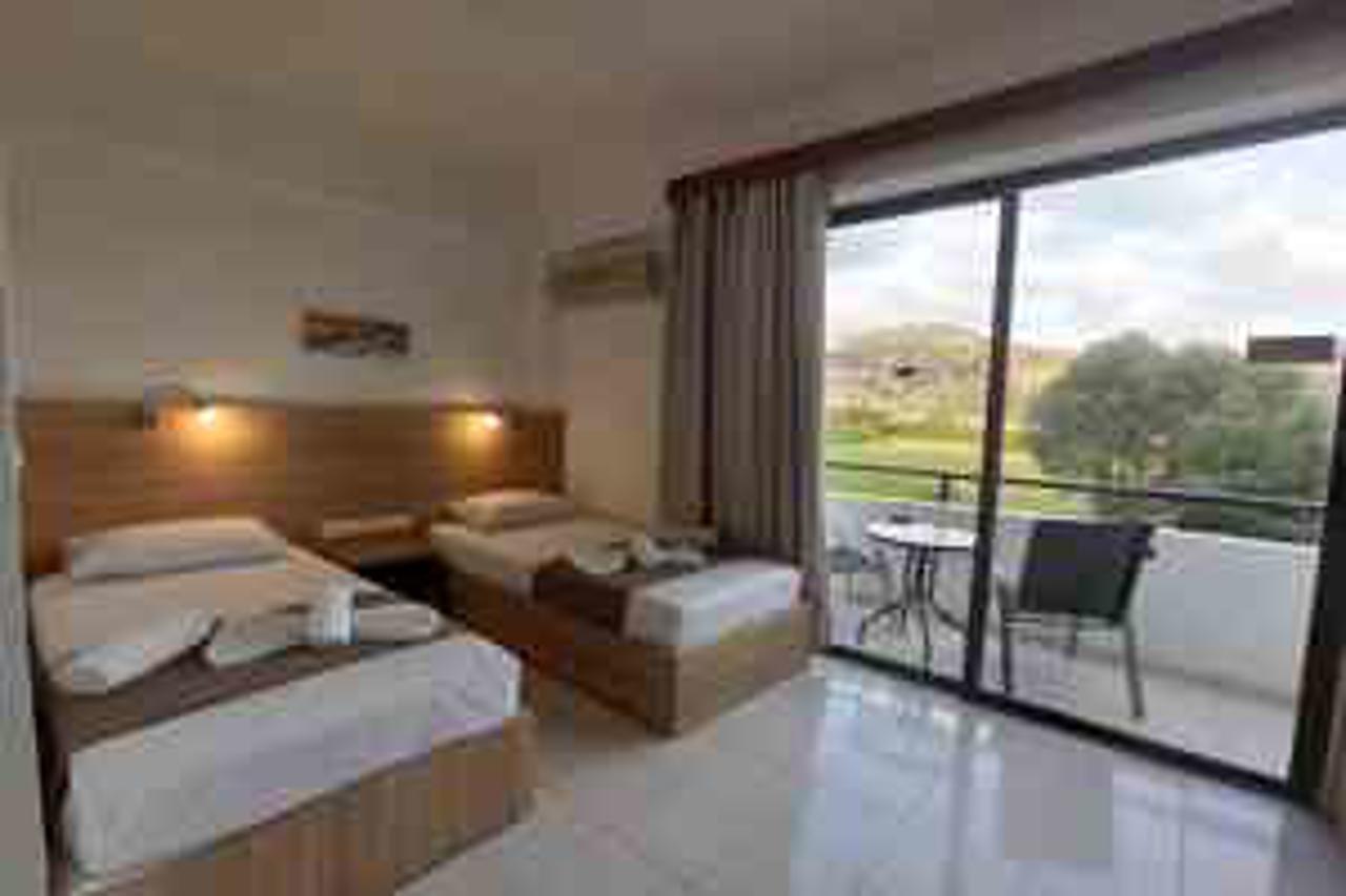 Hotell Sotirakis 2*