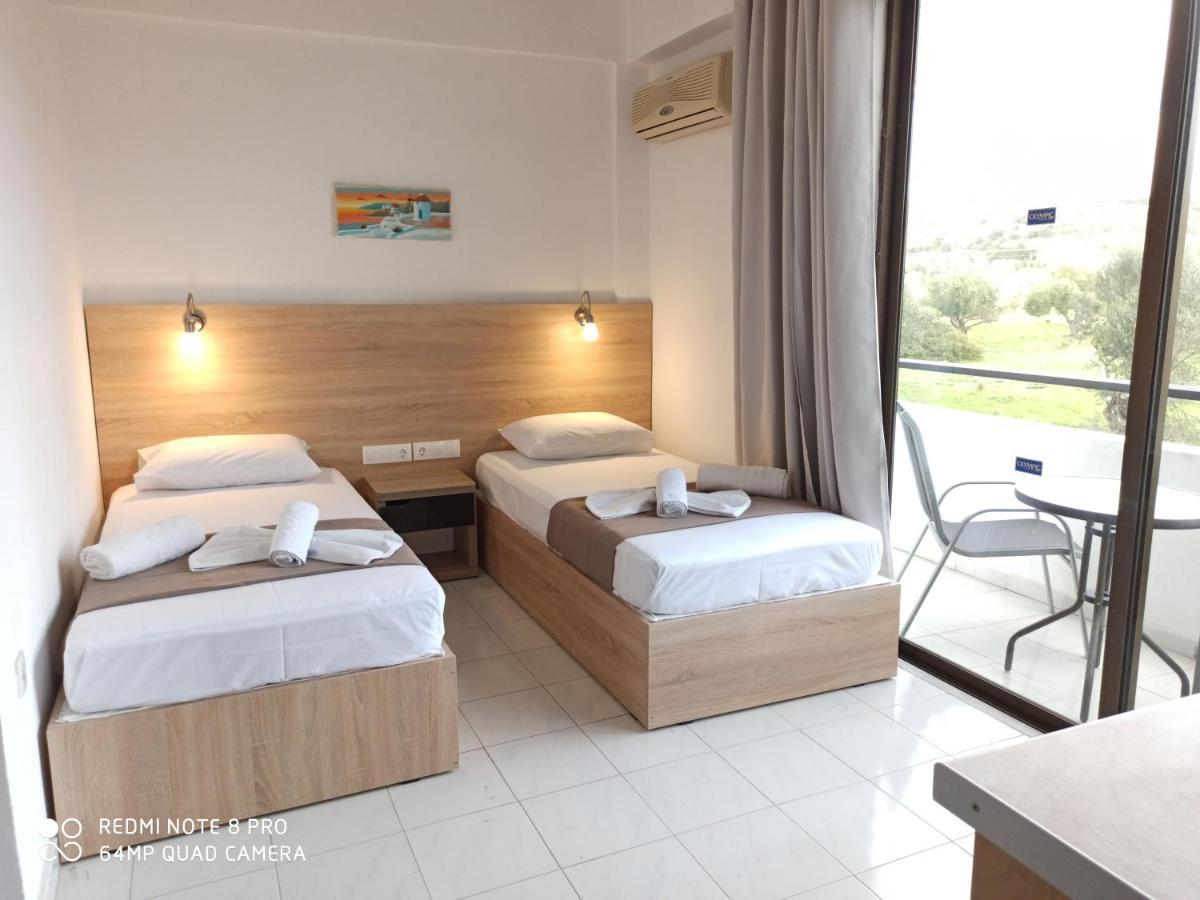 Sotirakis Hotell 2*